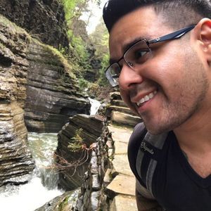 Meet your Posher, Christian